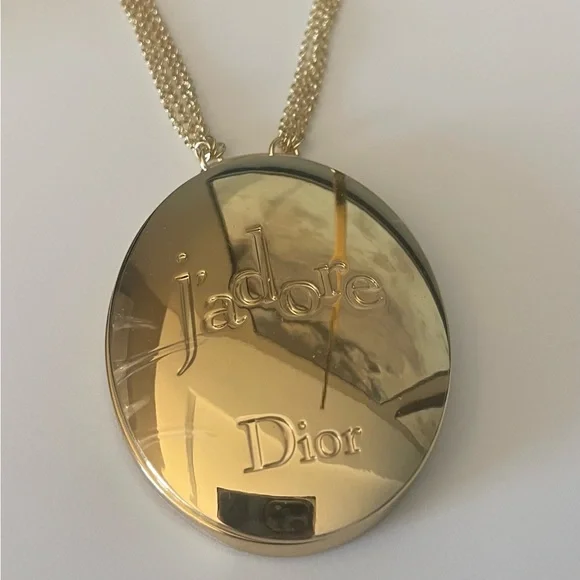 New Dior Beauty Cosmetic Makeup Gold Pocket Mirror. Box included . - Picture 4 of 5